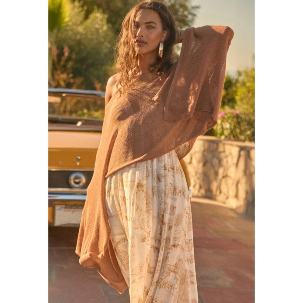 Promesa Sheer Lightweight Knit Cropped Poncho Top | Earthbound Drift